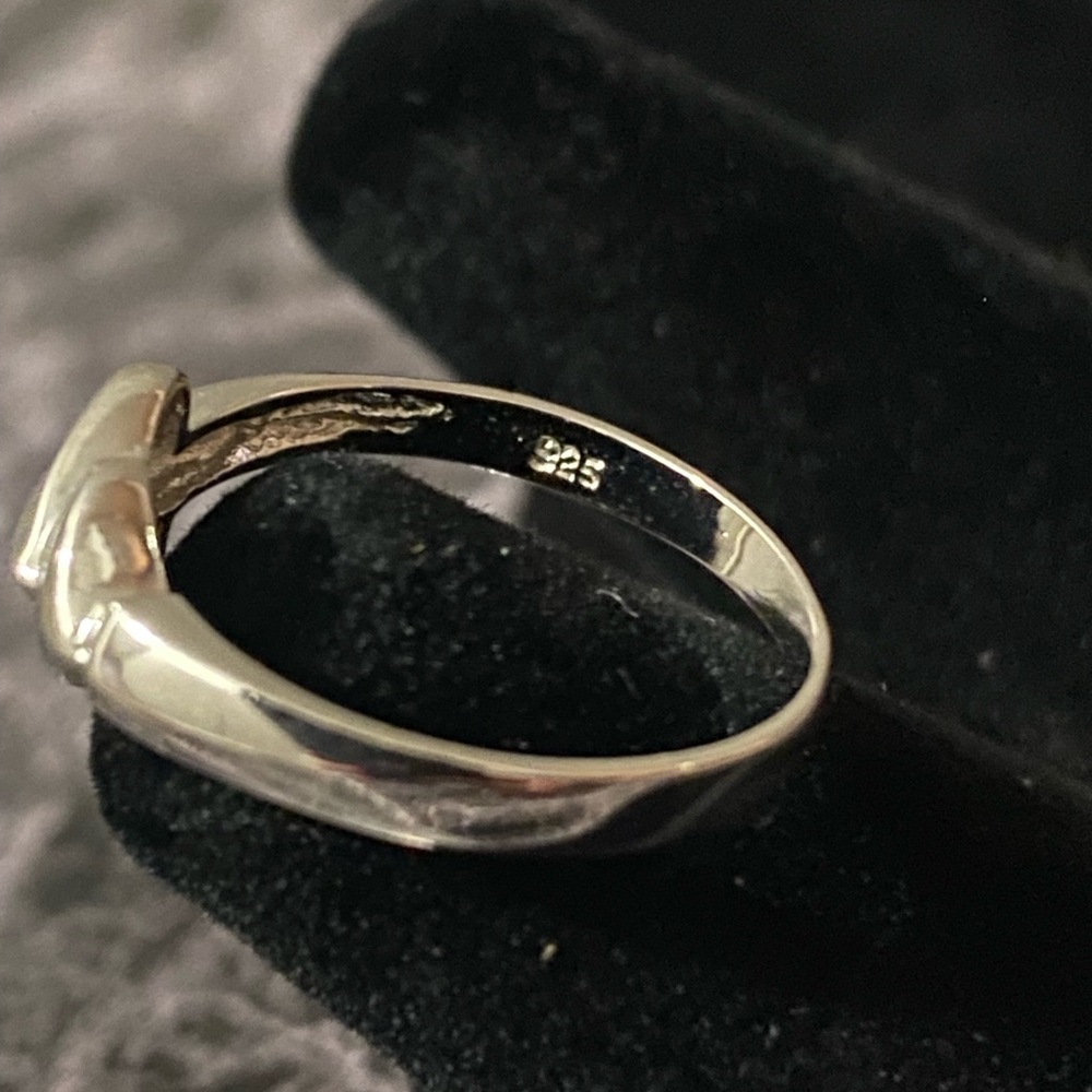 Sterling silver arrow heart ring NWT - Picture 3 of 5